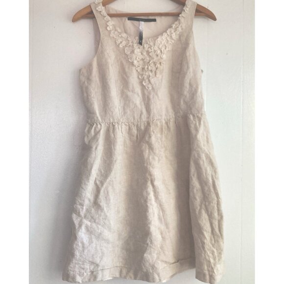 Kensie Dresses & Skirts - Kensie Linen Mini Dress in Natural Cream with Floral Appliqué